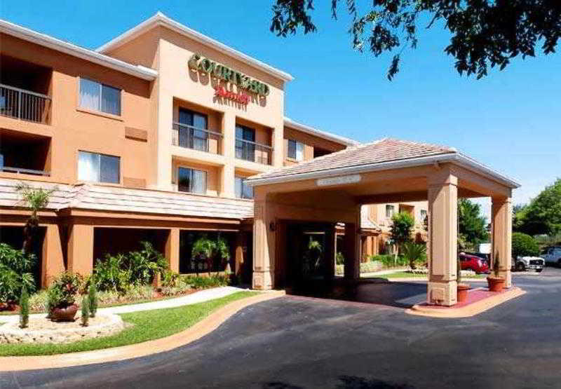 Courtyard By Marriott Orlando Lake Mary North Heathrow Экстерьер фото